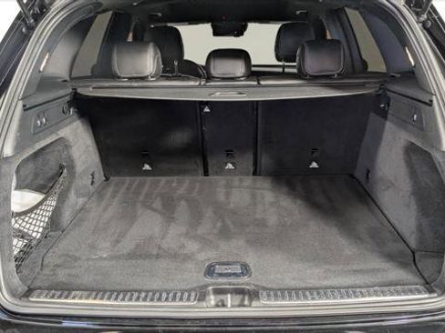 Used 2020 Mercedes-Benz GLC 63 AMG 4MATIC image 33