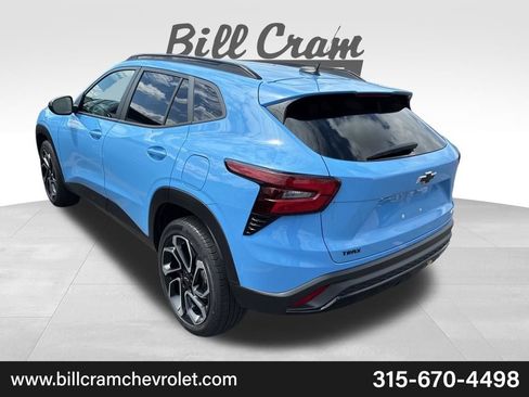 Used 2024 Chevrolet Trax RS w/ Driver Confidence Package FWD image 6