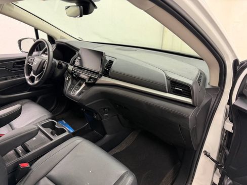Used 2025 Honda Odyssey EX-L image 13