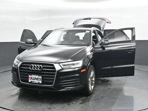 Used 2018 Audi Q3 2.0T Premium Plus w/ Premium Plus Package AWD/4WD image 49