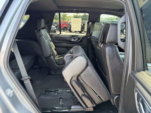 Used 2021 GMC Yukon SLT w/ SLT Luxury Plus Package RWD image 19
