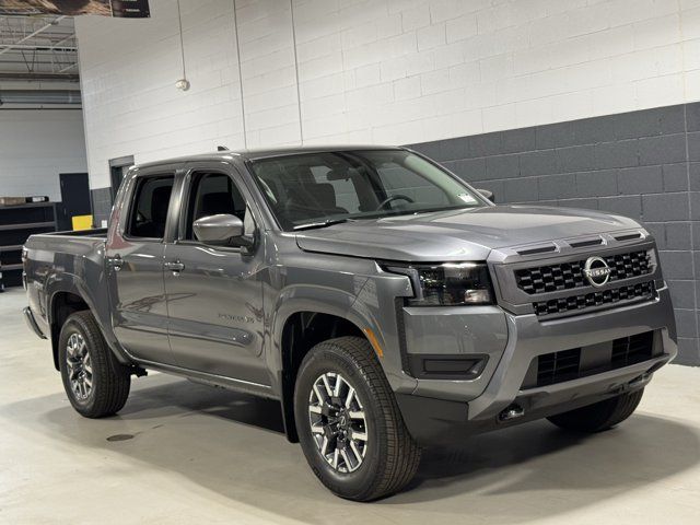 New 2027 Nissan Frontier SV AWD/4WD image 2