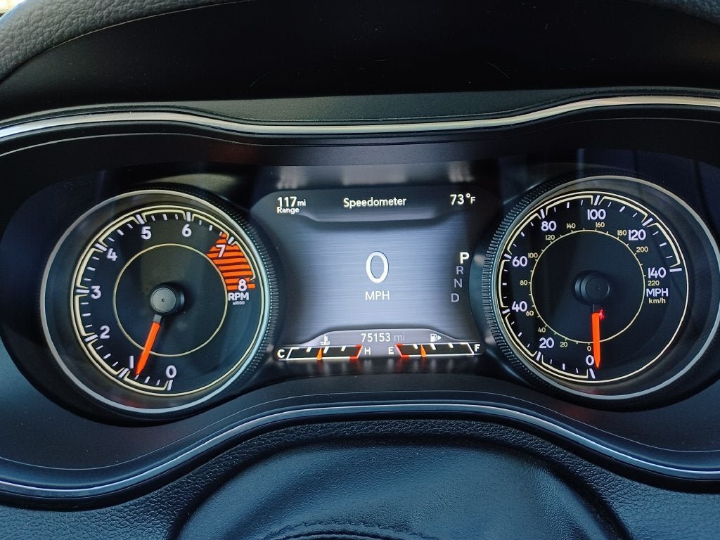 Used 2019 Jeep Cherokee Limited AWD/4WD image 12