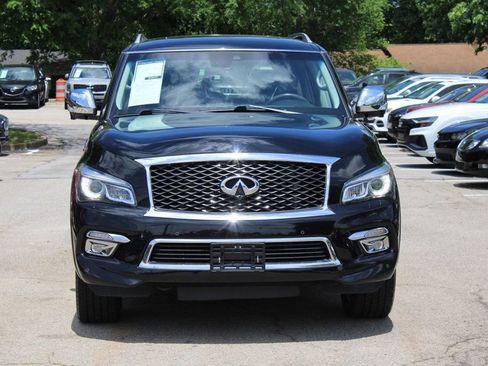 Used 2017 INFINITI QX80 2WD w/ Deluxe Technology Package image 2