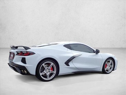 Used 2020 Chevrolet Corvette Stingray Preferred Cpe w/ 2LT Preferred Equipment Group RWD image 4