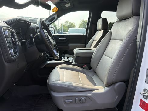 Used 2019 GMC Sierra 1500 SLT w/ SLT Premium Plus Package AWD/4WD image 16