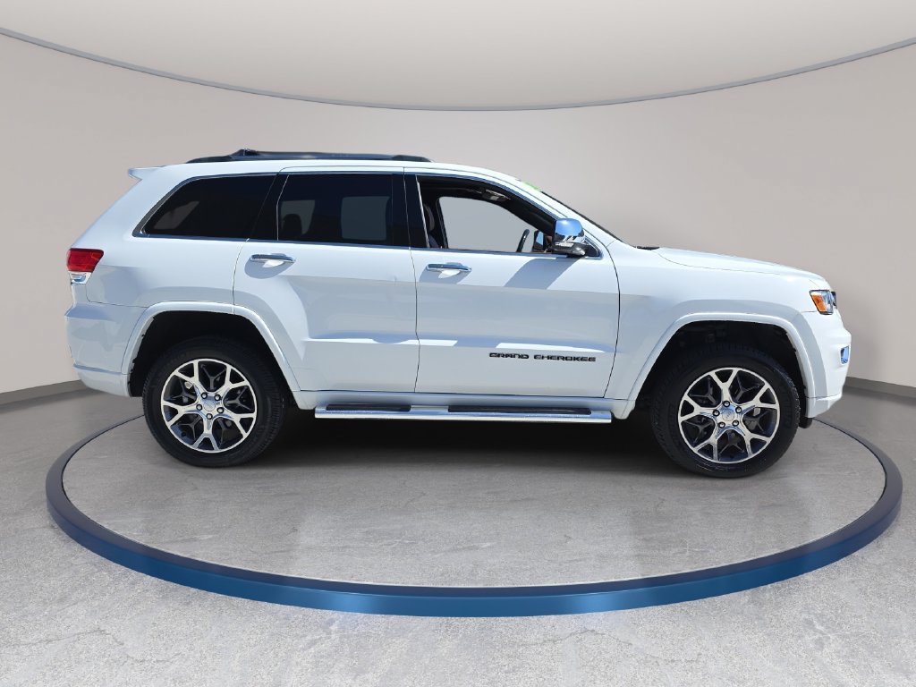 Used 2020 Jeep Grand Cherokee Overland AWD/4WD image 5