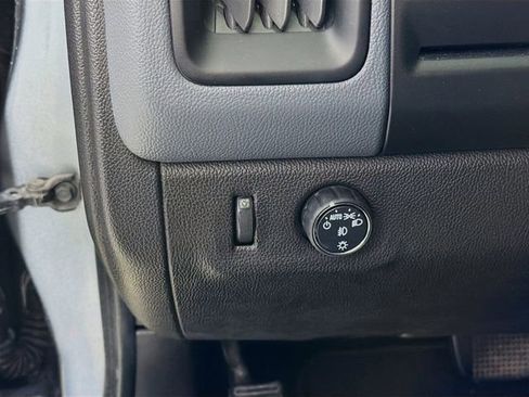 Used 2018 Chevrolet Colorado Z71 RWD image 12