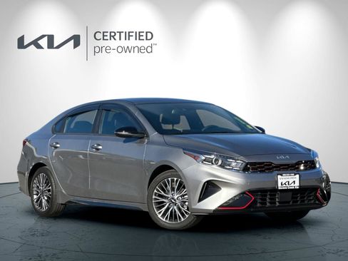 Certified 2024 Kia Forte GT-Line image 2