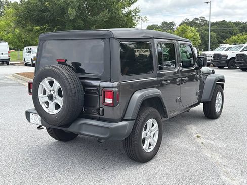 Used 2022 Jeep Wrangler Unlimited Sport AWD/4WD image 7