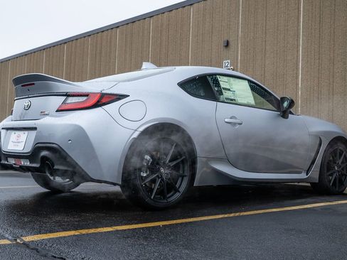 New 2026 Toyota GR86 Premium w/ ALL Weather Mat Package (TMS) image 7