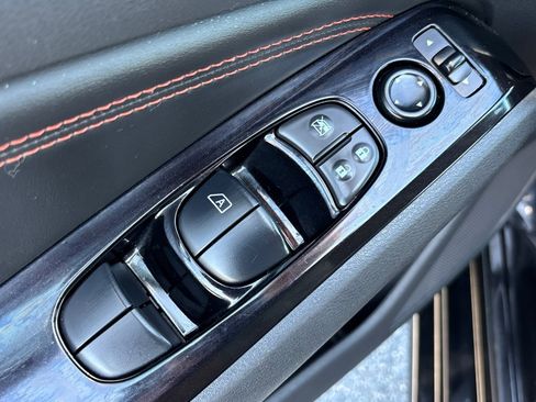 Used 2023 Nissan Altima 2.5 SR image 18