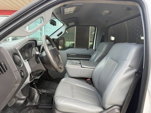 Used 2015 Ford F550 4x4 Regular Cab Super Duty image 20