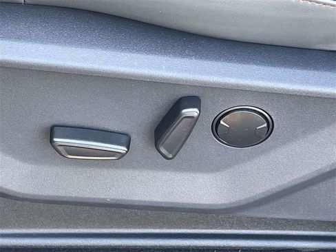 New 2025 Ford Expedition Max Active image 13