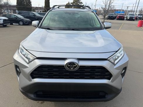 Used 2019 Toyota RAV4 XLE Premium w/ Cold Weather Package image 8