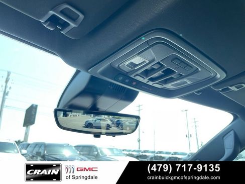Used 2024 GMC Sierra 1500 AT4 w/ Technology Package AWD/4WD image 20