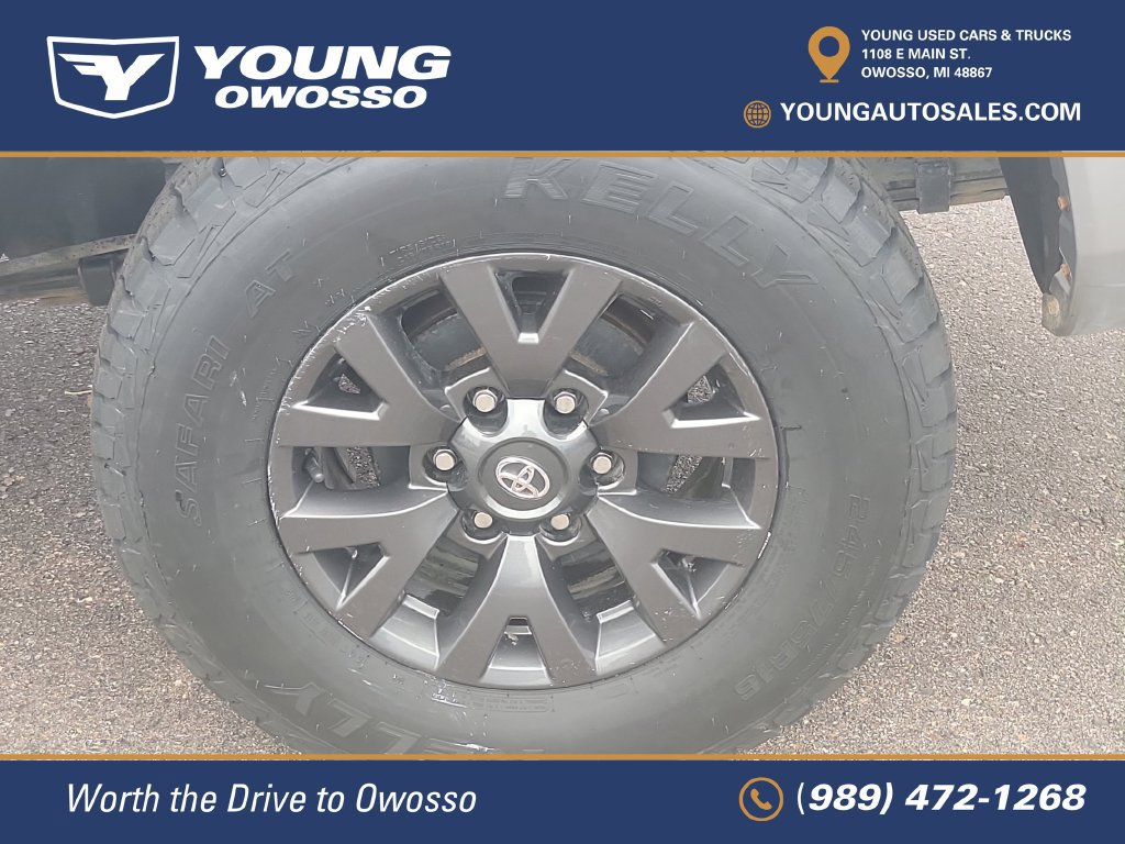 Used 2021 Toyota Tacoma SR5 AWD/4WD image 7
