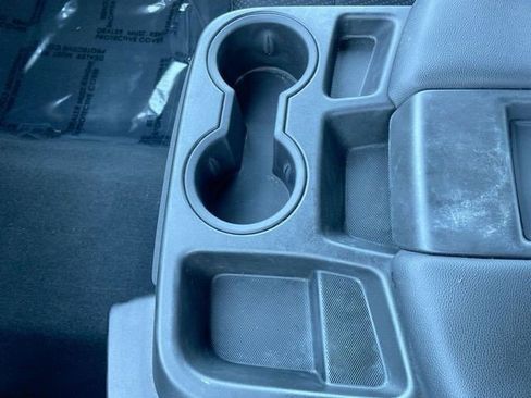 Used 2021 Chevrolet Silverado 1500 Custom image 18