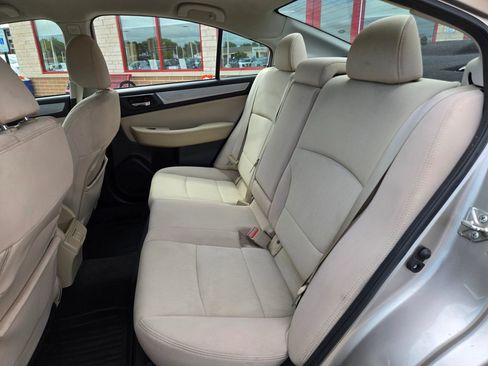 Used 2019 Subaru Legacy 2.5i Premium AWD/4WD image 9