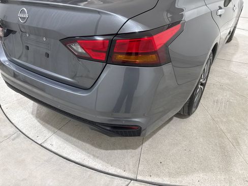 Used 2025 Nissan Altima 2.5 SV FWD image 22