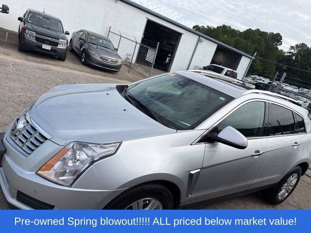 Used 2016 Cadillac SRX Luxury w/ Driver Awareness Package AWD/4WD image 3