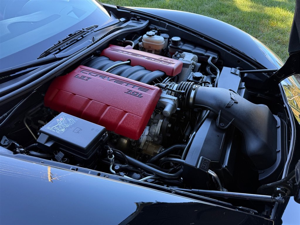Used 2010 Chevrolet Corvette Z06 w/ Preferred Equipment Group RWD image 63