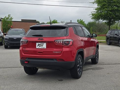 Used 2019 Jeep Compass Trailhawk image 6