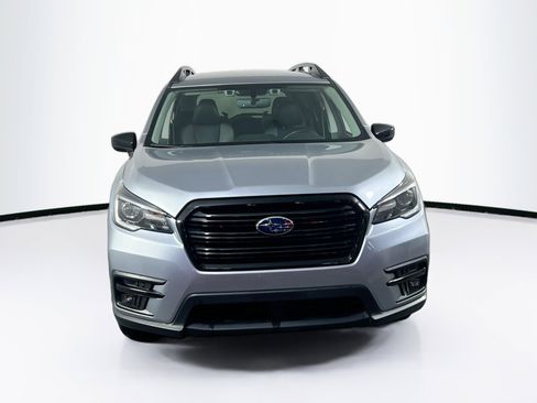 Used 2022 Subaru Ascent Onyx Edition image 2