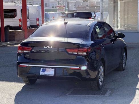 Used 2022 Kia Rio S image 4