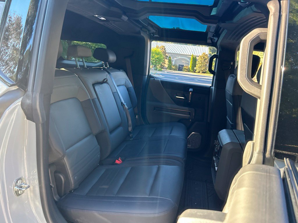 Used 2025 GMC Hummer EV 2X w/ LPO, Sport Package AWD/4WD image 52