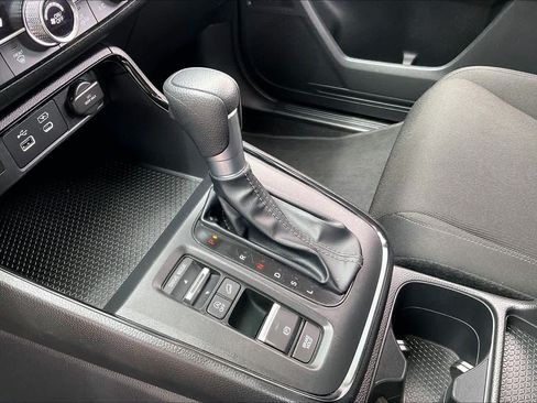 Used 2025 Honda CR-V EX image 16