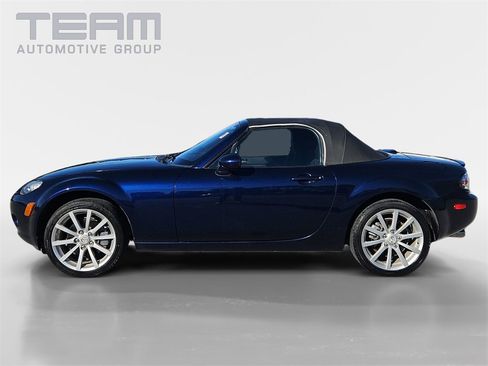 Used 2008 MAZDA MX-5 Miata Touring image 4