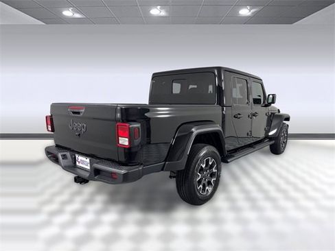 New 2025 Jeep Gladiator Sport w/ Premium Package image 9