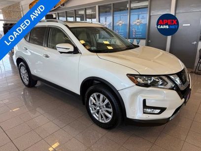 Used 2018 Nissan Rogue SV w/ Sun & Sound Touring Package