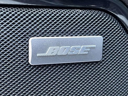 Used 2024 GMC Sierra 1500 AT4 w/ Technology Package image 17