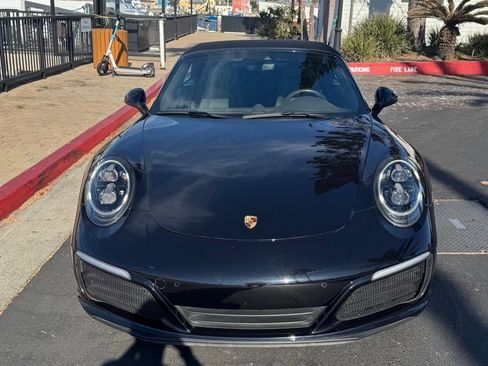 Used 2019 Porsche 911 Carrera S RWD image 12
