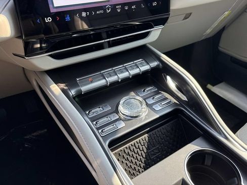 New 2026 Lincoln Nautilus Premier w/ Equipment Group 102A AWD/4WD image 30