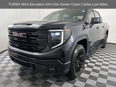 Used 2025 GMC Sierra 1500 Elevation image 3