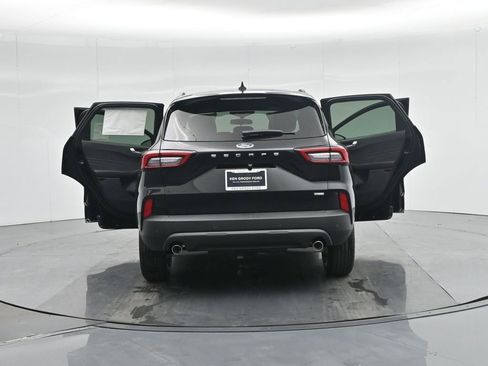 New 2025 Ford Escape ST-Line w/ Equipment Group 301A image 32