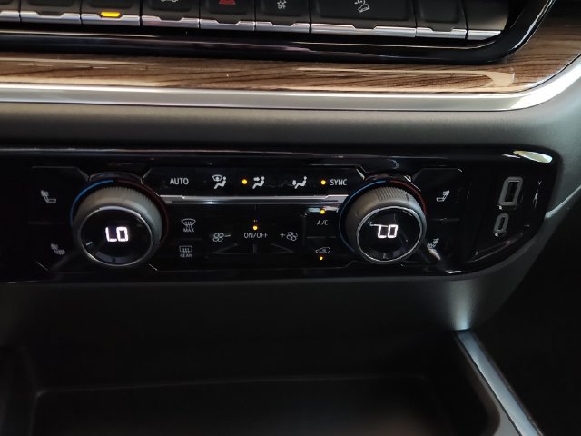 Used 2024 Chevrolet Silverado 1500 LT Trail Boss w/ Convenience Package II AWD/4WD image 22
