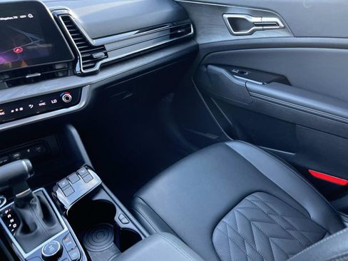 Used 2024 Kia Sportage X-Line w/ X-Line Premium Package image 12