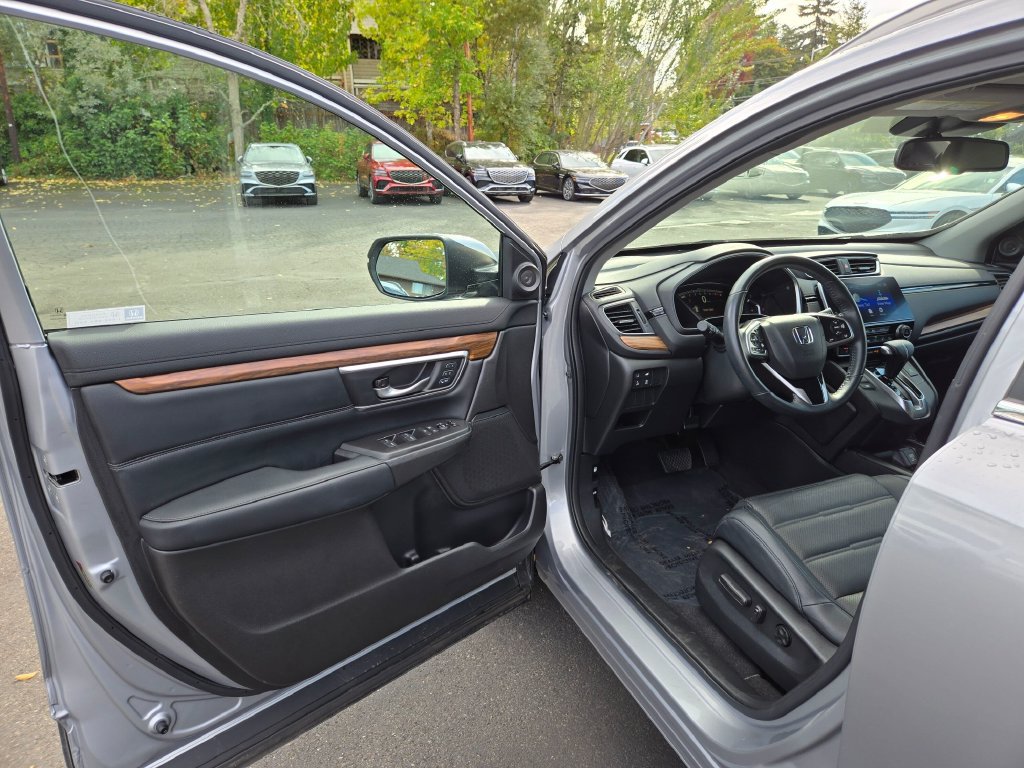 Used 2019 Honda CR-V Touring image 20