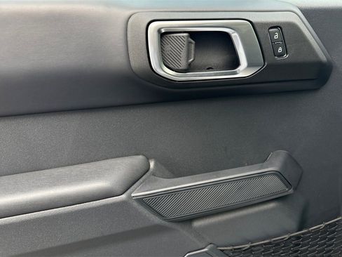 New 2025 Ford Bronco Outer Banks w/ Sasquatch Package image 8