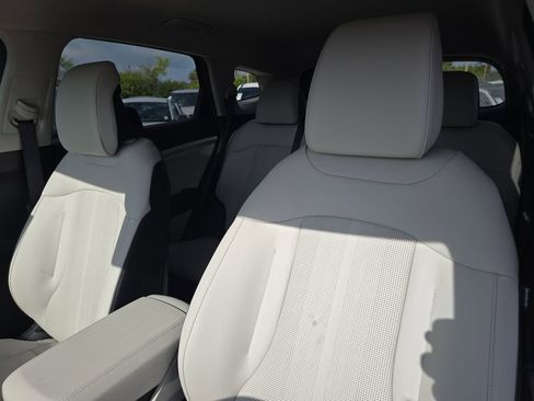 New 2026 Kia Sportage EX image 22