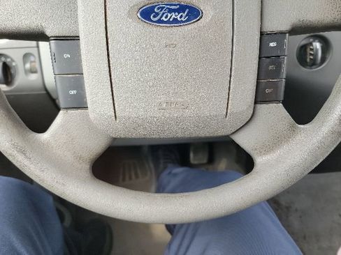 Used 2004 Ford F150 XLT AWD/4WD image 13