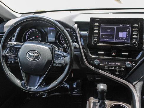 Certified 2023 Toyota Camry SE FWD image 13