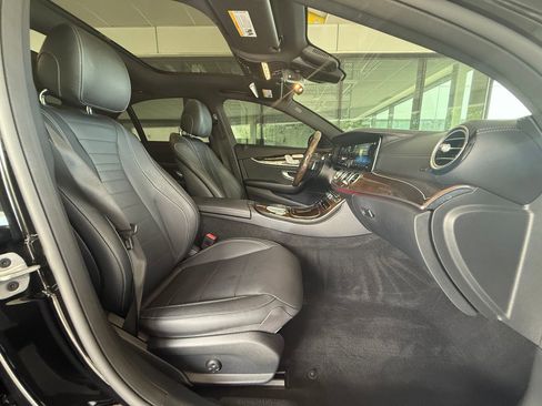 Used 2022 Mercedes-Benz E 450 4MATIC Sedan image 24