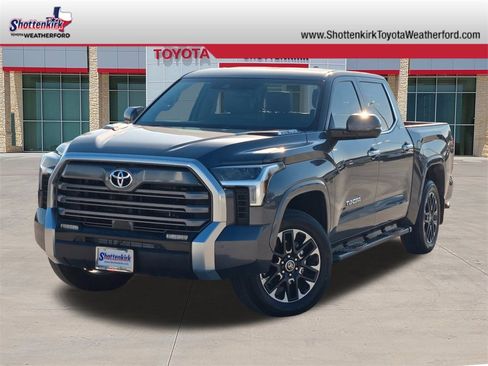 Used 2024 Toyota Tundra Limited image 1