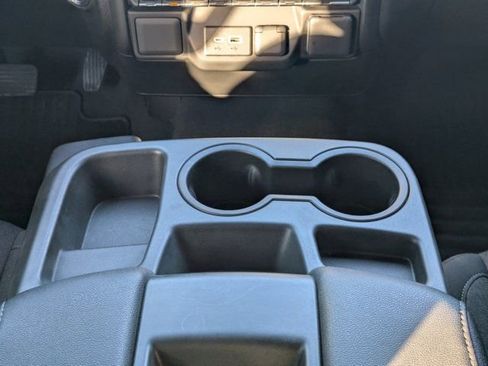 Used 2024 Chevrolet Silverado 1500 Custom image 19