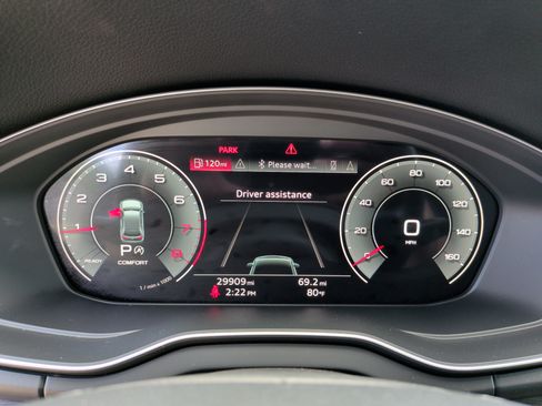 Certified 2023 Audi Q5 2.0T Premium Plus w/ Premium Plus Package AWD/4WD image 20